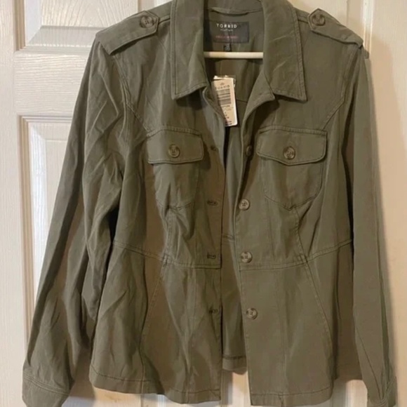 NWT Torrid Peplum Utility Jacket X1 - FITS LIKE SIZE 0X - Picture 5 of 10
